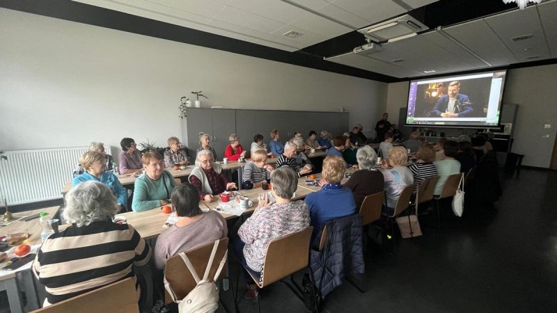 debata z seniorami na witosie