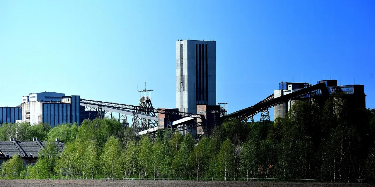 Kopalnia Mysłowice wieża szybu Park Promenadowy