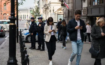 Dzień Bez Telefonu: odłóż smartfon i żyj bezpieczniej