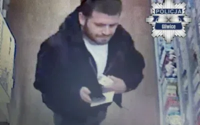 Kradzież w drogerii w Gliwicach: Policja publikuje wizerunek