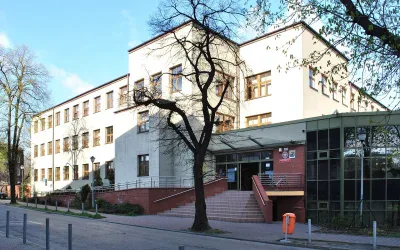 Budynek Powiatowego Urzędu Pracy w Katowicach, gdzie załatwisz rejestrację jako bezrobotny